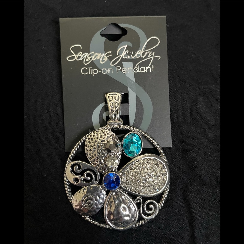 Necklace Slider